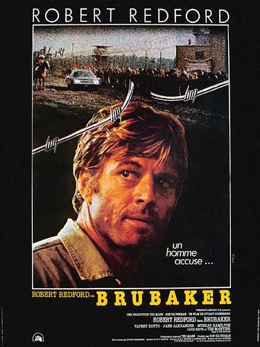 Alt text: Robert Redford death 2025 tribute image — backstage black-and-white portrait
Caption (optional): Robert Redford tribute image used for our obituary and filmography guide.